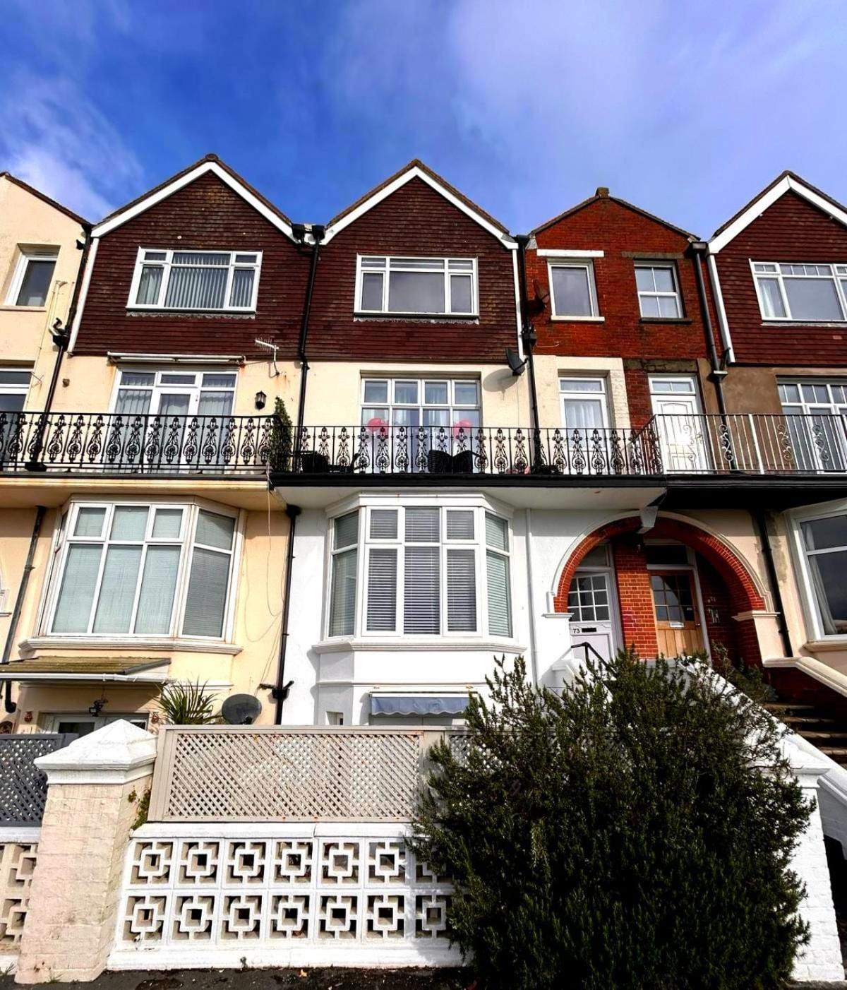 Seaview 2 Bedroom Apartment 리틀햄튼 외부 사진